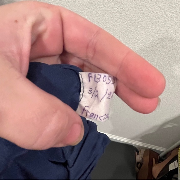 Fiorla blue pull on pants side slits boot cut size small - Picture 7 of 9